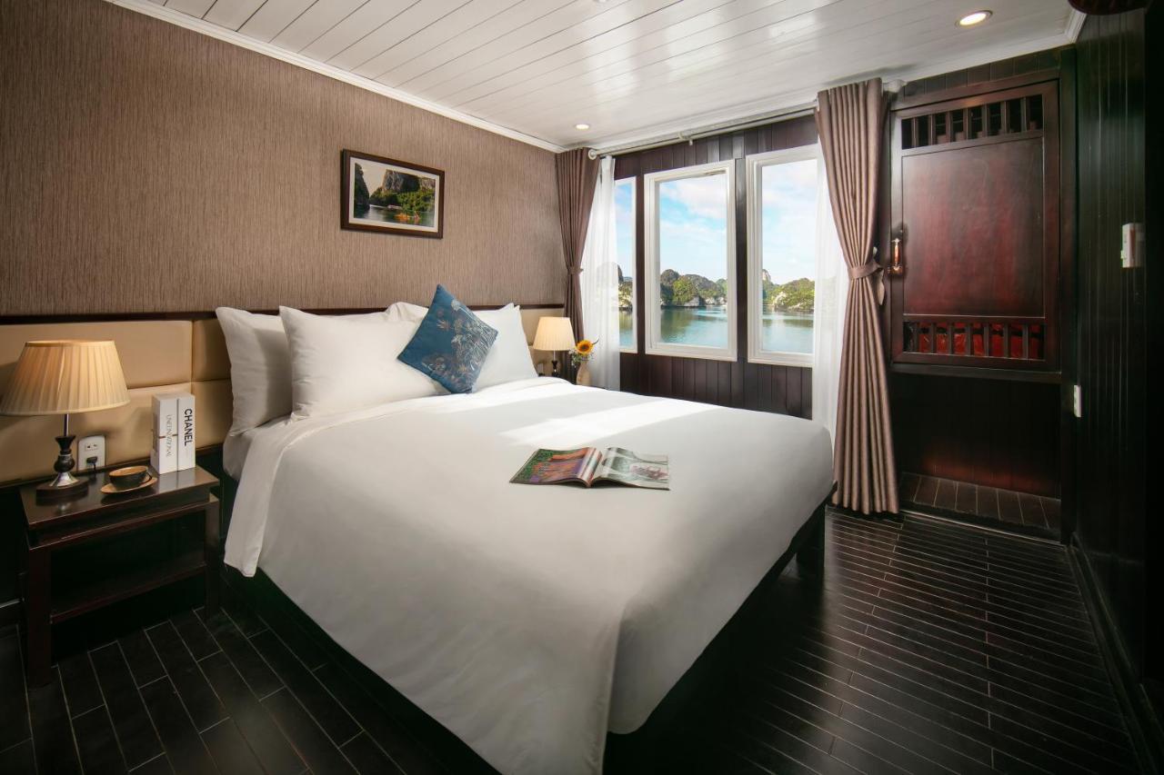La Regina Classic Cruise Hạ Long